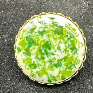 277- Vintage Green Marbled Button Cabochon Brooch